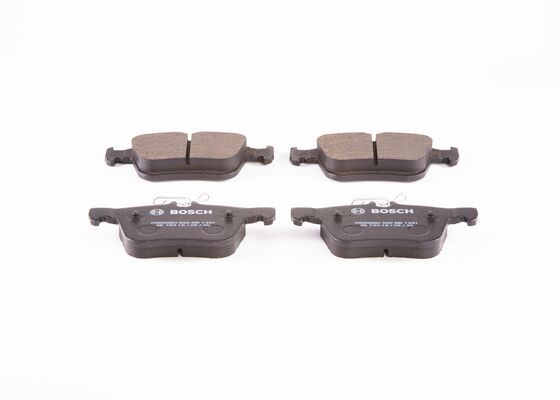 PASTILLA DE FRENO TRAS NEW BLUE FMSI 8990-D1761 AUDI A3 QUATRO 2015.., VOLKSWAGEN TIGUAN 2018-2020 ; 
JETTA 2019- 2020 ; GOLF 2012-2018 ;  T-ROC 2017-2019 ;SEAT 
ATECA 2016-2018 ; SEAT LEON 2012-2018