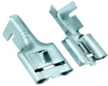TERMINAL AMERICANO PLANO HEMBRA CON PIN,CUERPO DELGADO 1/4 DE ANCHO, 19MM DE LARGO, 0.4MM GRUESO DEL MATERIAL. 